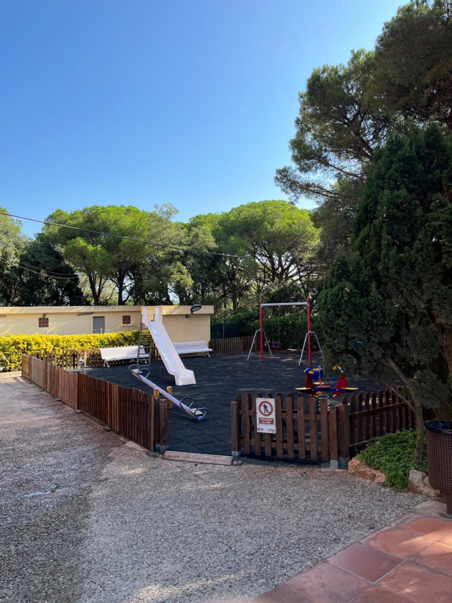 Apartamento Calella De Palafrugell - Piso Reformado Con Piscina, Wifi Y Parking Gratuito Exterior foto