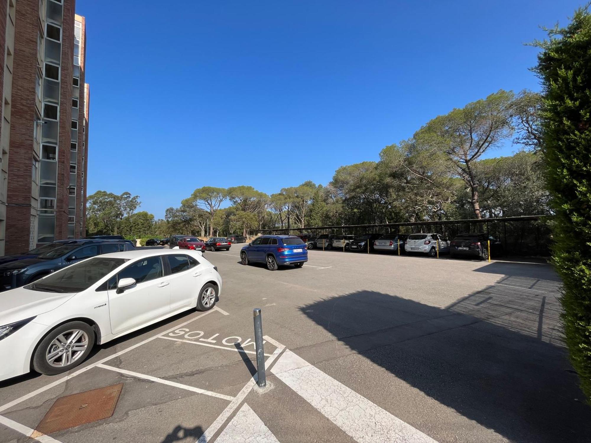 Apartamento Calella De Palafrugell - Piso Reformado Con Piscina, Wifi Y Parking Gratuito Exterior foto