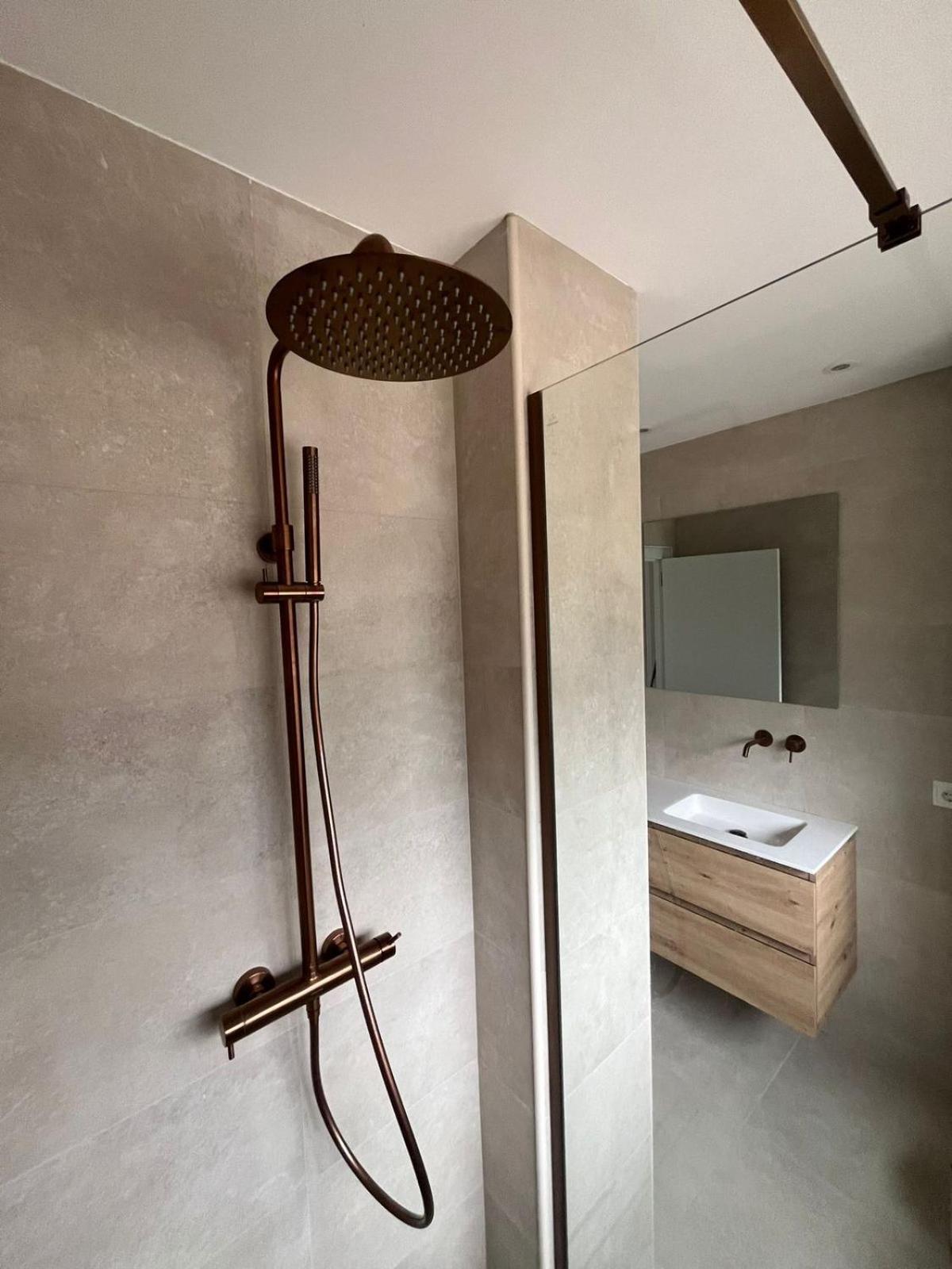 Apartamento Calella De Palafrugell - Piso Reformado Con Piscina, Wifi Y Parking Gratuito Exterior foto